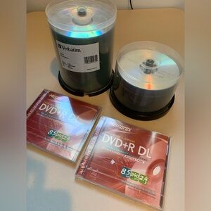 Blank CD-R & DVD+R Bundle 142 Discs Verbatim Memorex NEW Unused